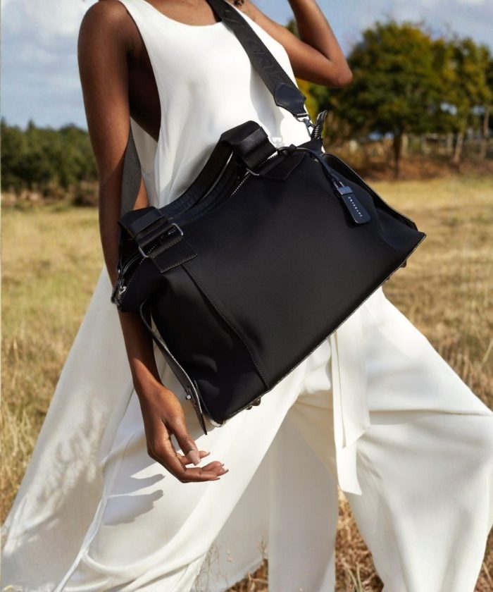 Bolsa Tote Grande Nylon | CR-1161 - Preta - CRIZZAPI BOLSAS