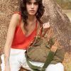 bolsa-shopping-cr26-crizzapi-verde-nylon-prada