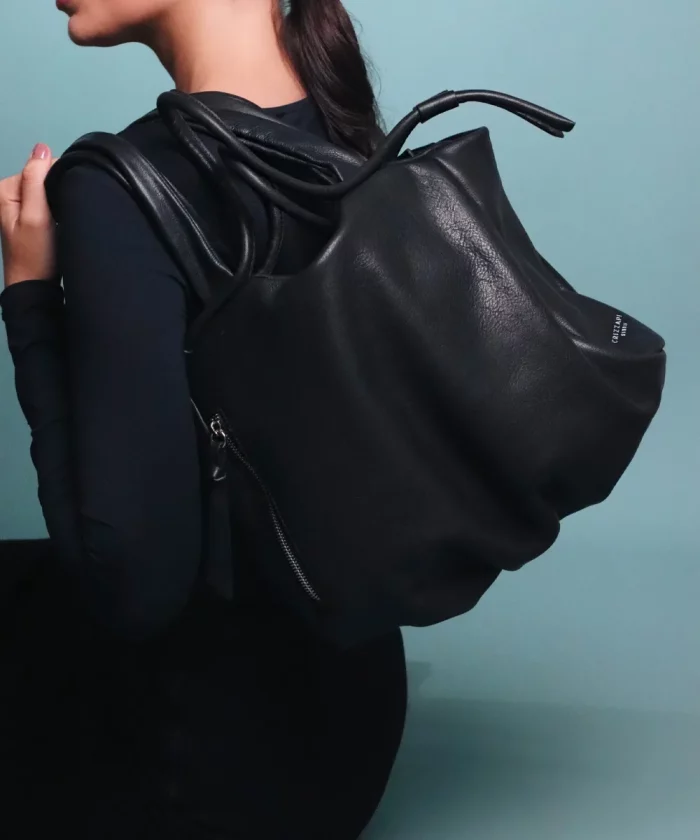 bolsa-de-couro-feminina-saco-alca-ombro-cr-11300-crizzapi-03