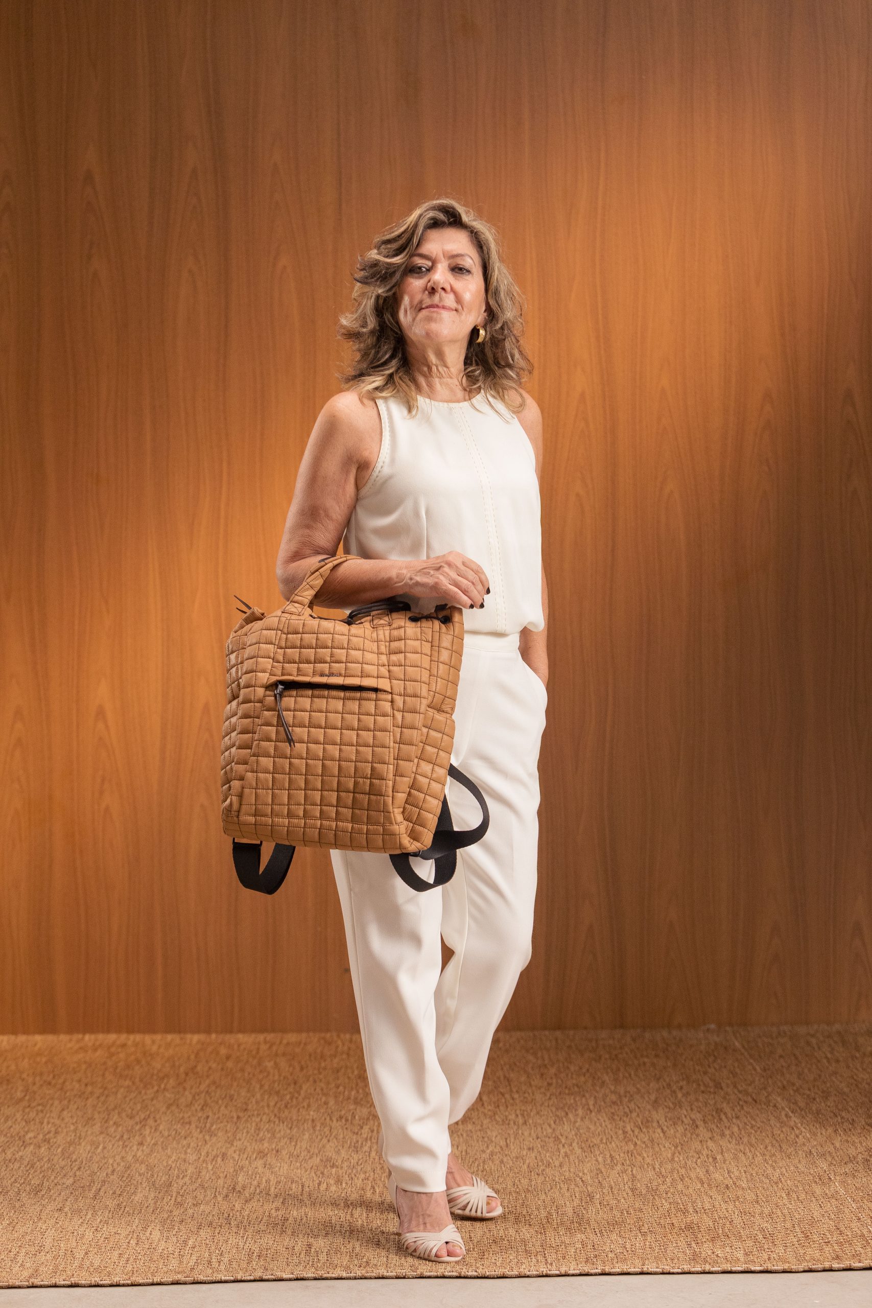 bolsa-mochila-notebook-cr-11291-nylon-caramelo-crizzapi